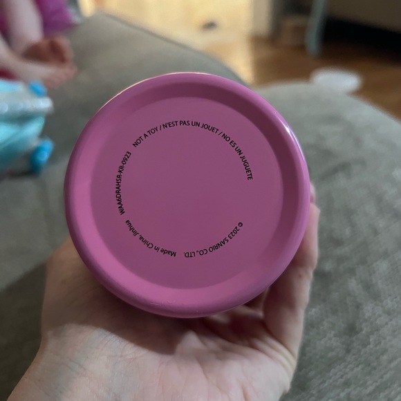 Hello Kitty Valentines coffee tumbler! - Picture 2 of 3